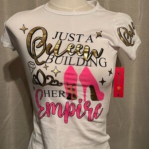 Medium size10/12 white tshirt